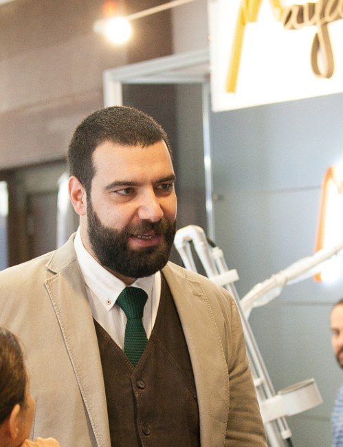 mayasante-poliklinigi-medikal-estetik-hekimi-dr-devrim-gursoy